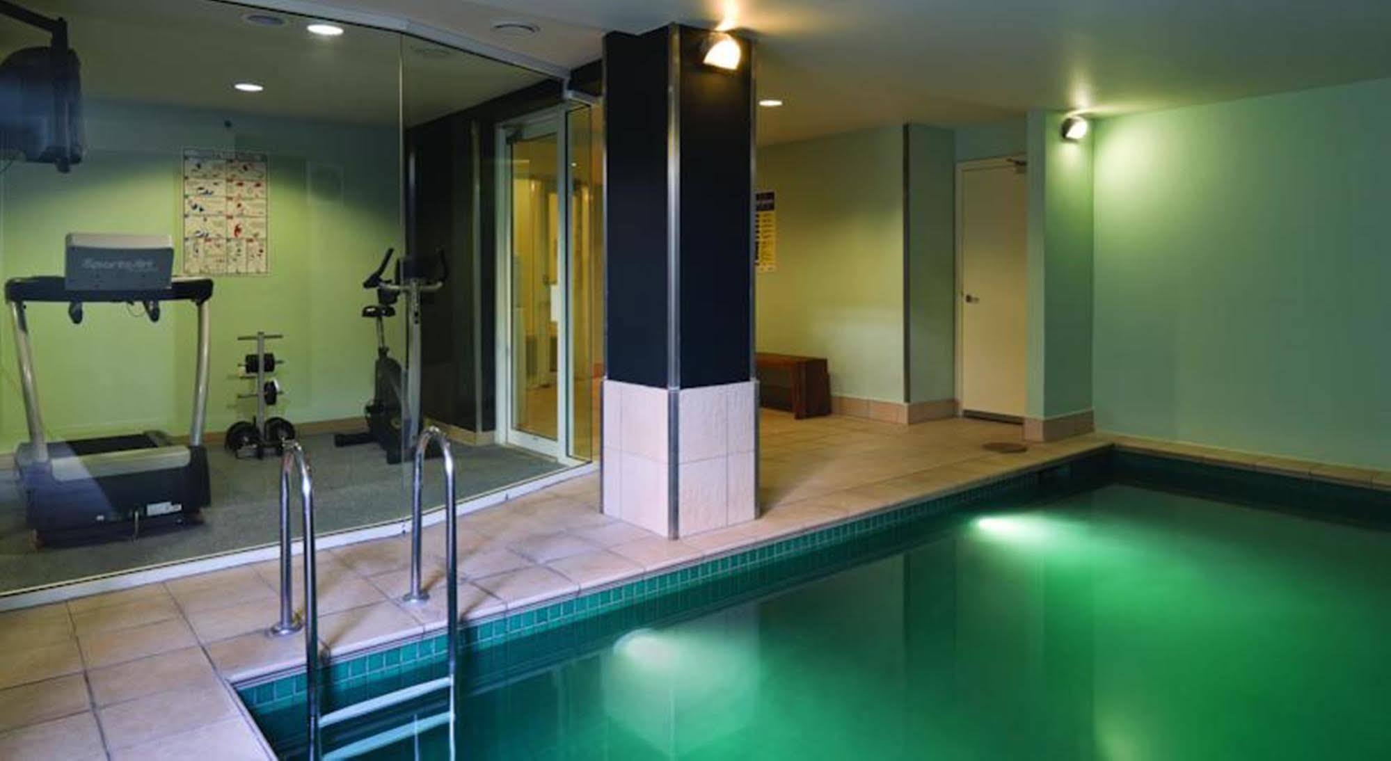 Adina Apartment Hotel South Yarra Melbourne Buitenkant foto